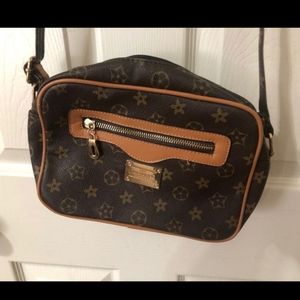 Brown crossbody bag